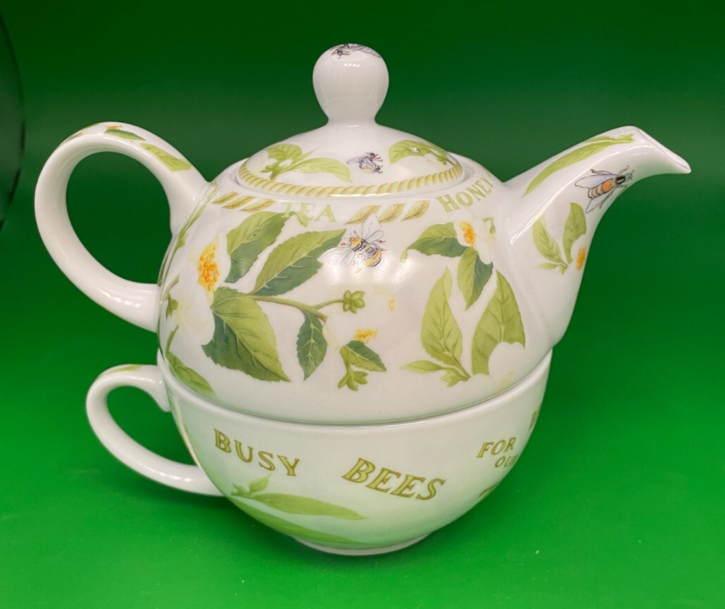 Cardew Tea for One Tea & Honey Busy Bees TGUY Designed in England Ceramic
