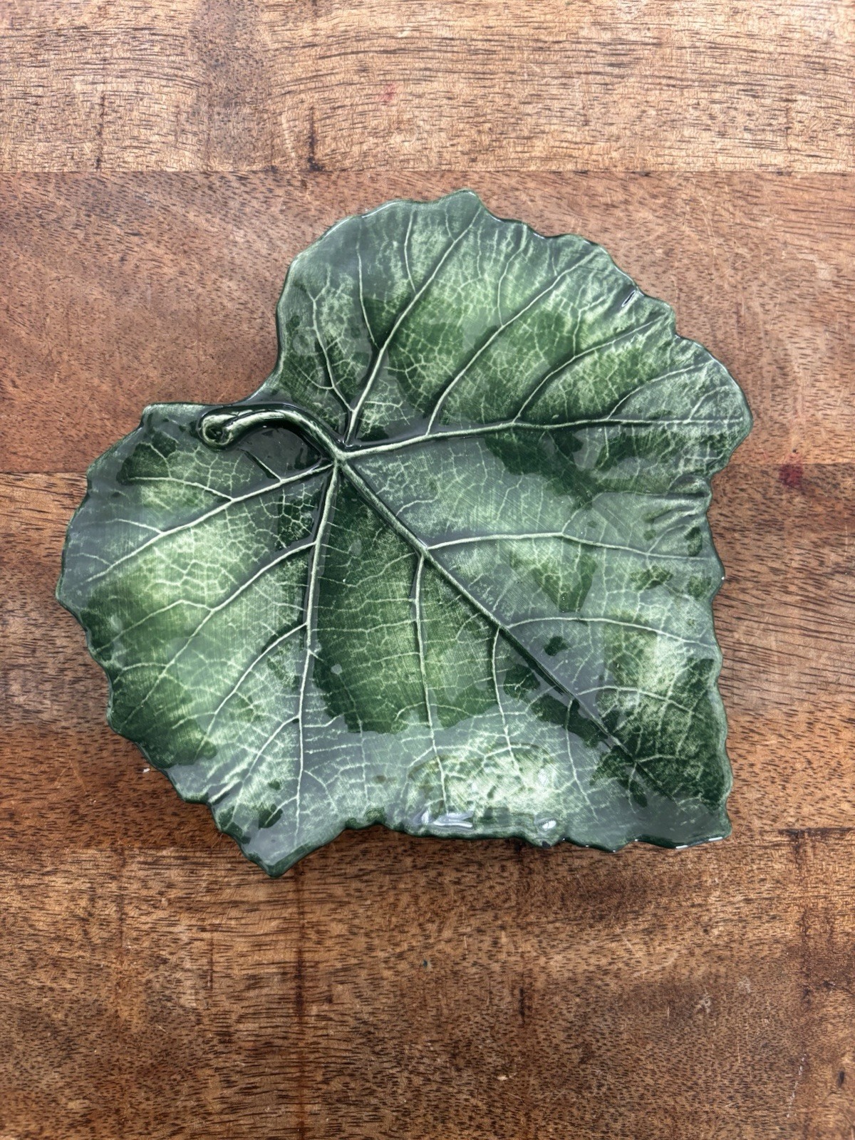 Small Vietri Italy Italian Majolica Pottery Dark Green Leaf Plate Tray 7 By 6.5