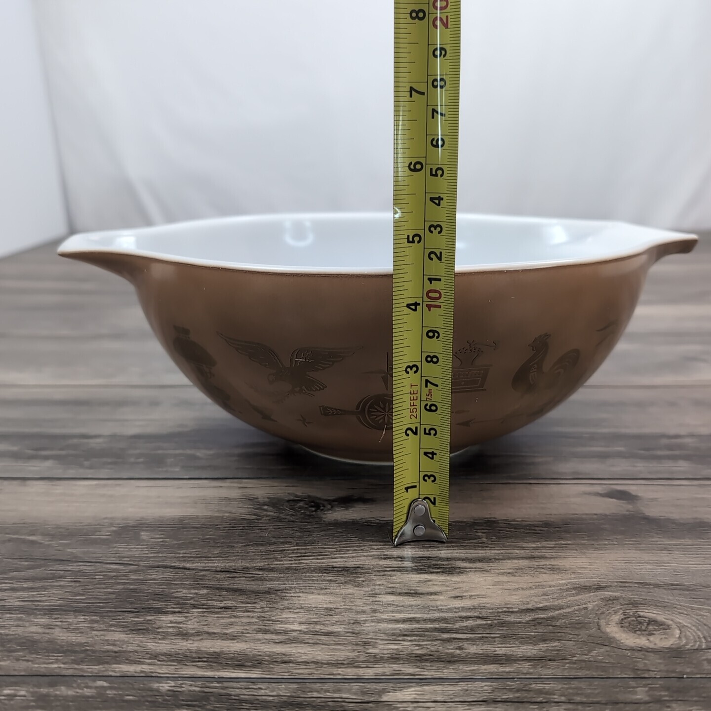 PYREX Mixing Bowl Cinderella Design # 444 Gold American 13″ 4 Quart 1960’s MCM