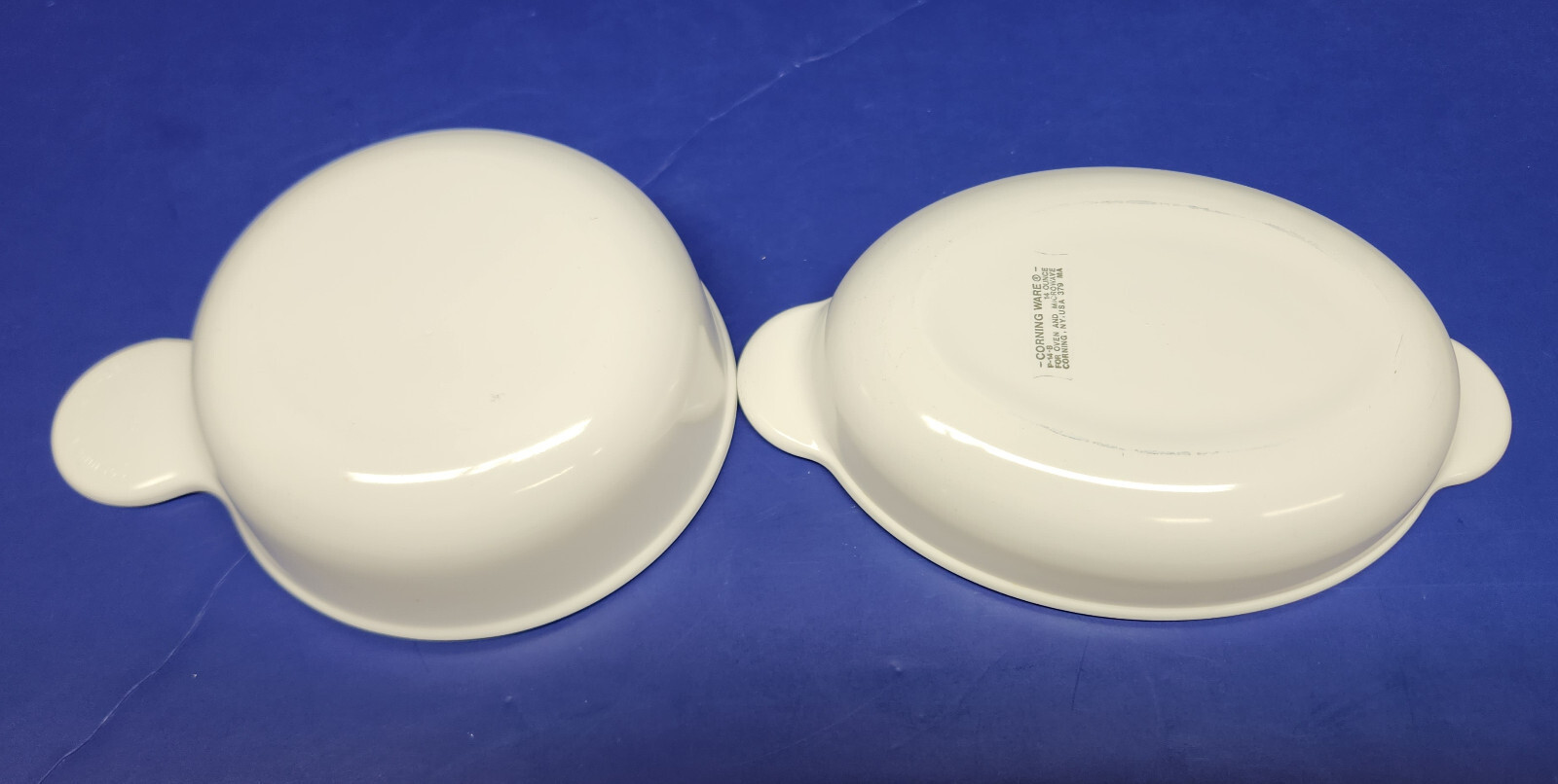 2 CORNING Grab-its P-14-B / P-150-B Small Round & Oval w/2 Pyrex Glas Lids WHITE
