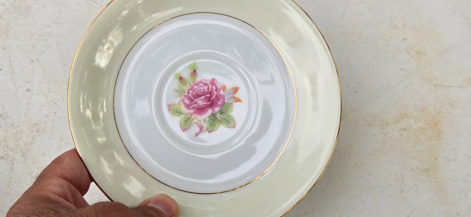 Fuji China Rosette Set of Four Cup W/Saucers Gold Rim Made in Occupied Japan b