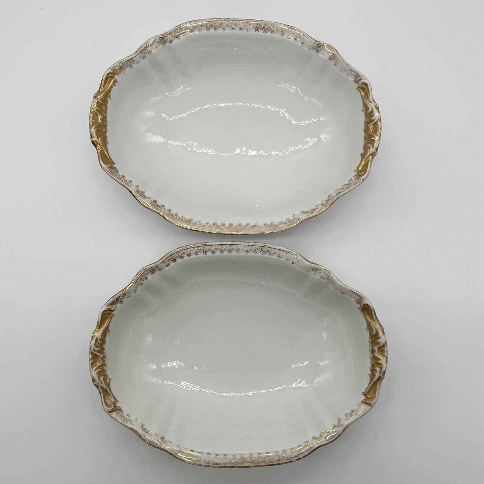 TWO Gorgeous White with Gold Trim T&V France Oval Serving Bowls 10” x 7.75”