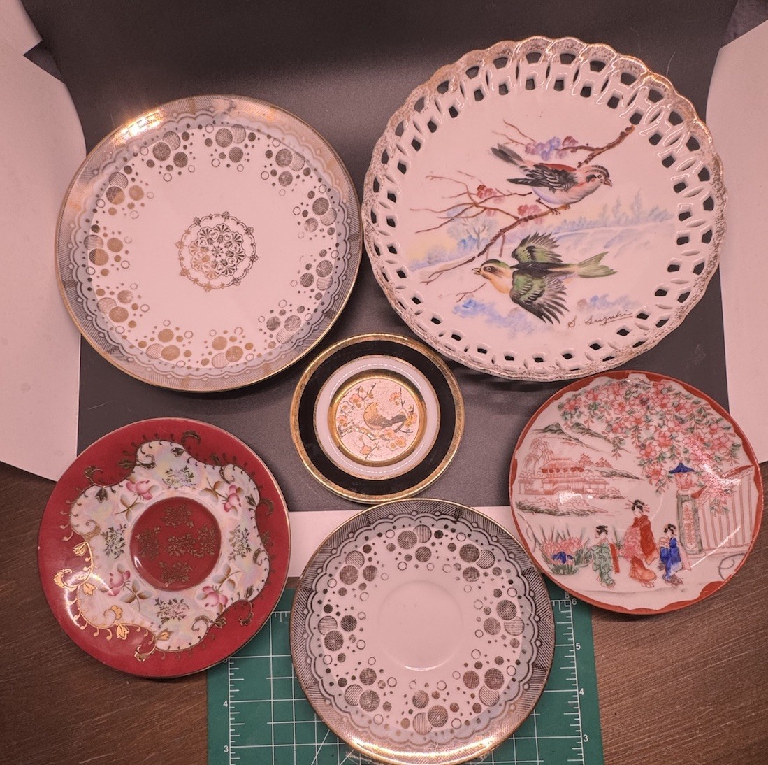 Vintage Mismatched China Birds Gold Red Plates Plate Wall Lot Of 5