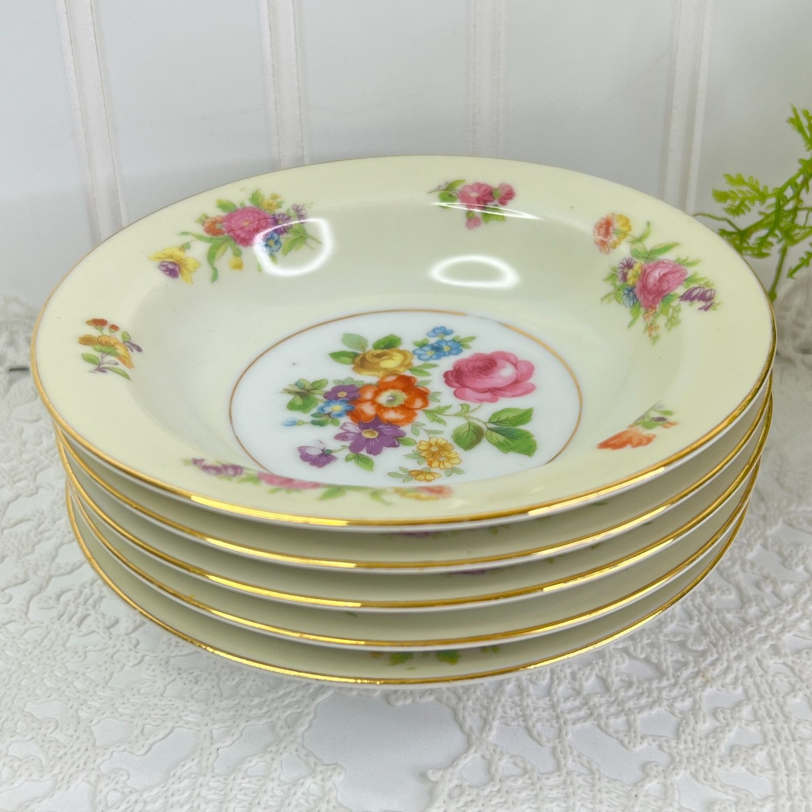 Vintage Rose China Berry Fruit Bowls Set Of 5 Occupied Japan 5.5″ Elegant Dining