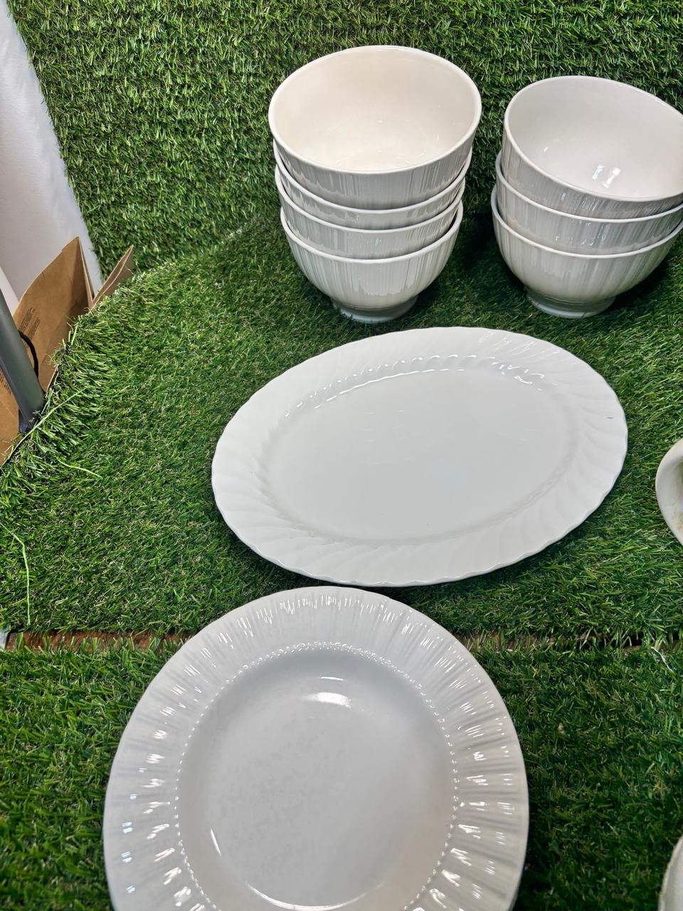 Mixed White Ironstone Dinnerware Lot 11 Pc Johnson Bros Platter Bowls Plates