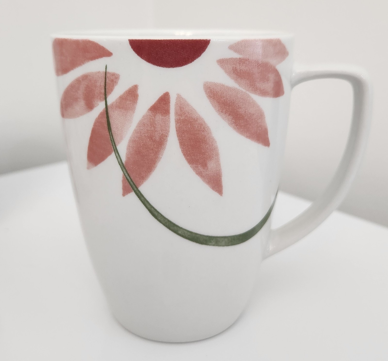 Corelle Coordinates Porcelain coffee mugs Pretty Pink 12 oz Cups (set of 8)