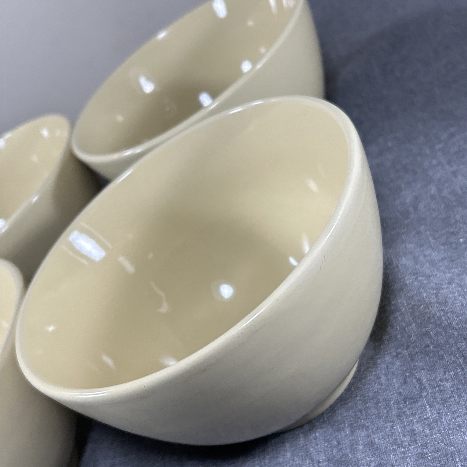 Crate And Barrel Yellow Bowls Soup Cereal Ice Cream Everyday 3.75″ Deep Set 4