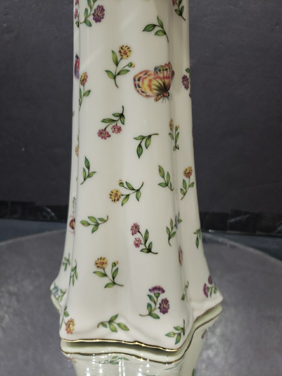 10-1/4″ Beverage Pitcher “Morning Meadows” BURTON & BURTON Butterfly flower bee