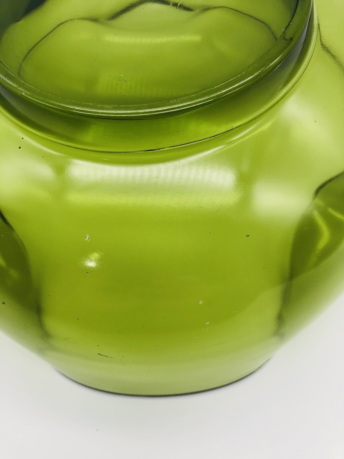 Vintage Green Glass Pinched Edge Sides Bowl Dish