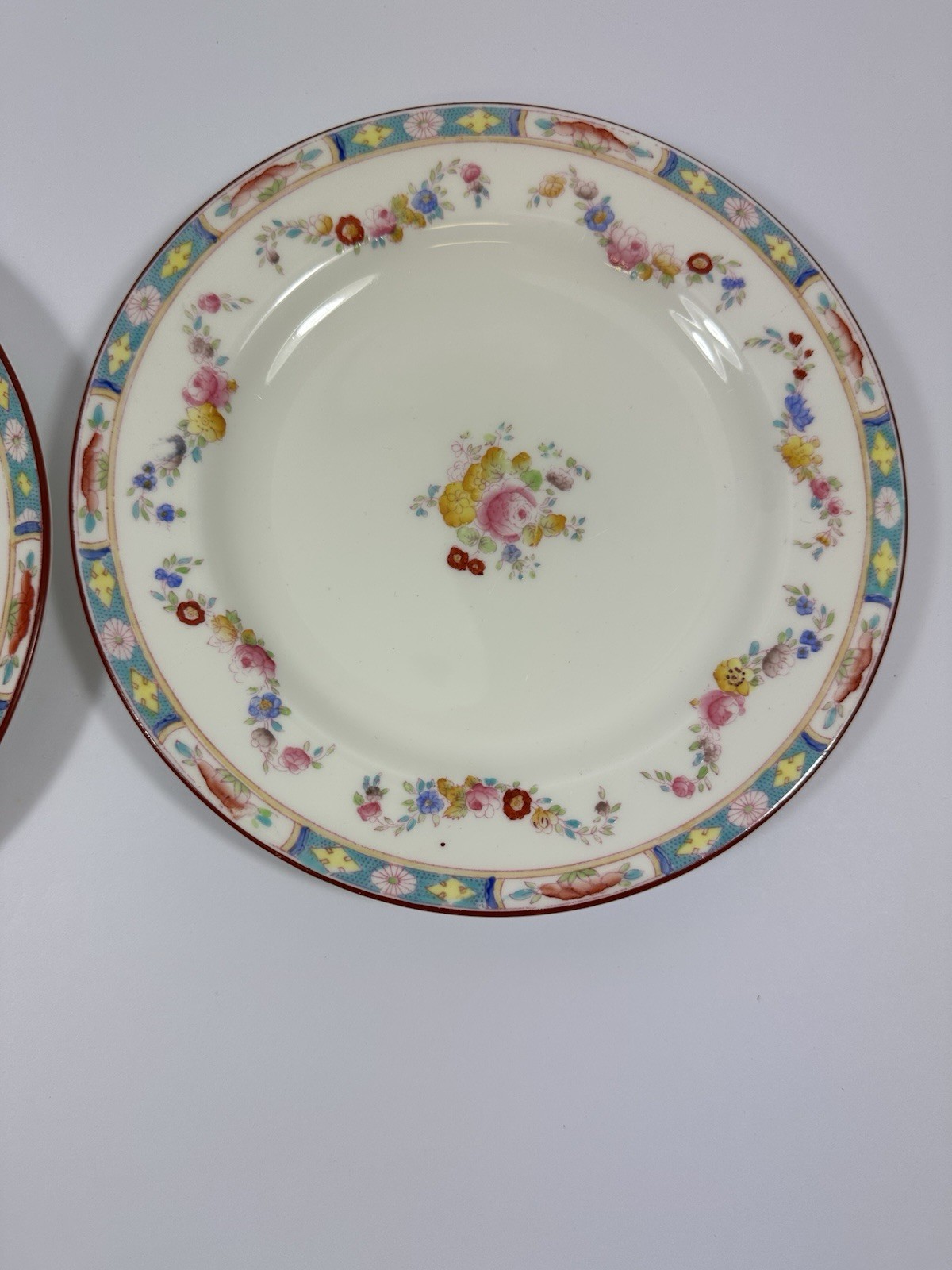 Crown England Sutherland Salad Plates 8″ Set Of 2 Rose Garland Floral Swag Vtg