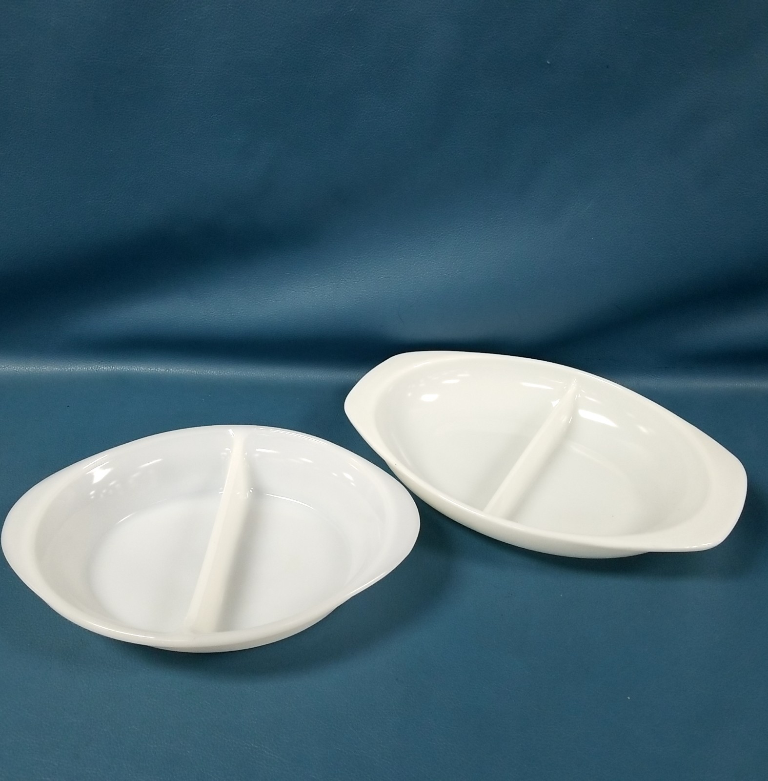 Mixed Lot Of 2 VTG Milk Glass Baking Dishes PYREX 1063 1/2 Qt & GlassBake 1 Qt
