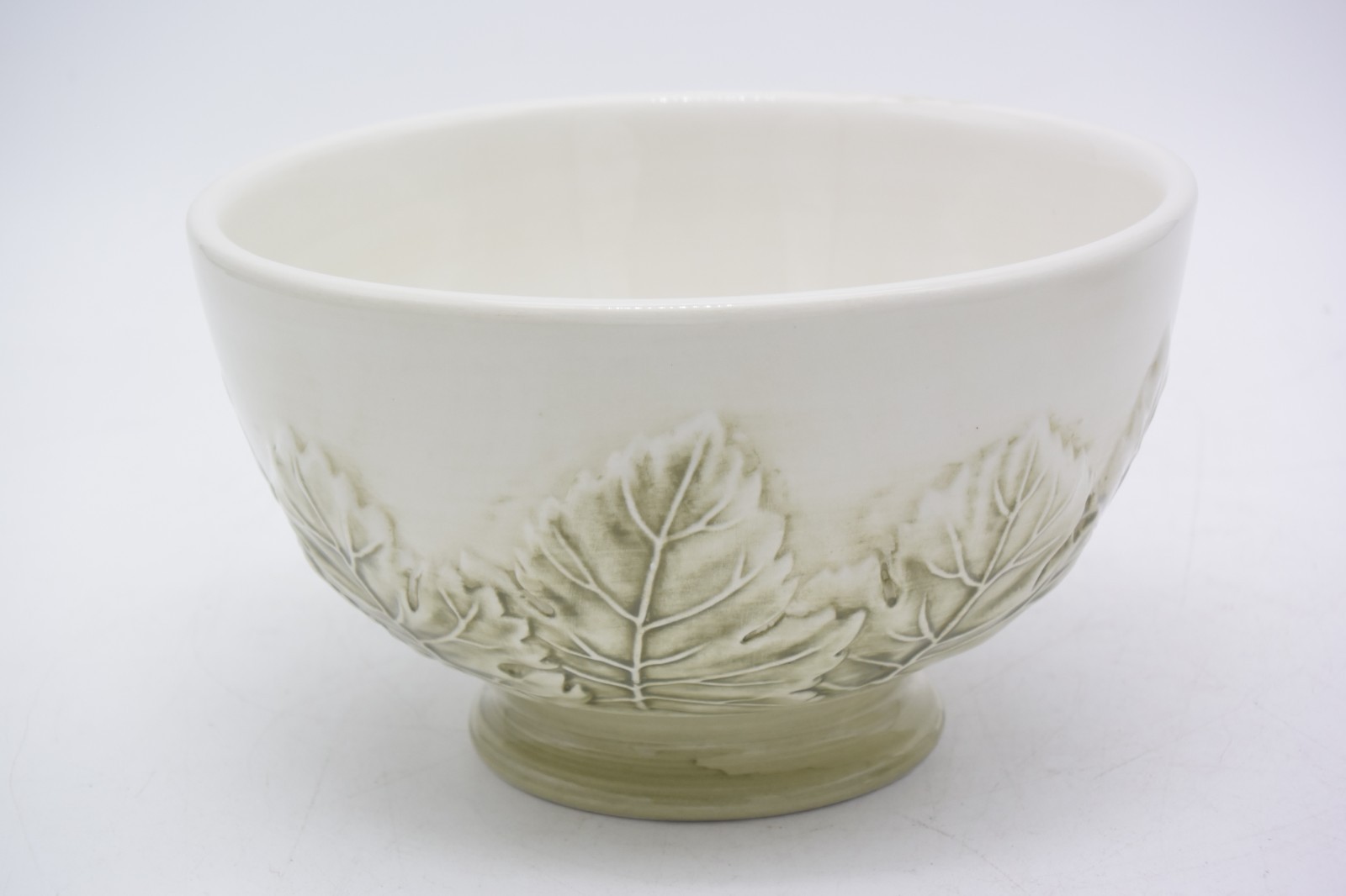 4 WILLIAMS SONOMA NAPA SAGE SOUP CEREAL BOWL 6.5″ EMBOSSED GRAPES LEAVES ~ ITALY