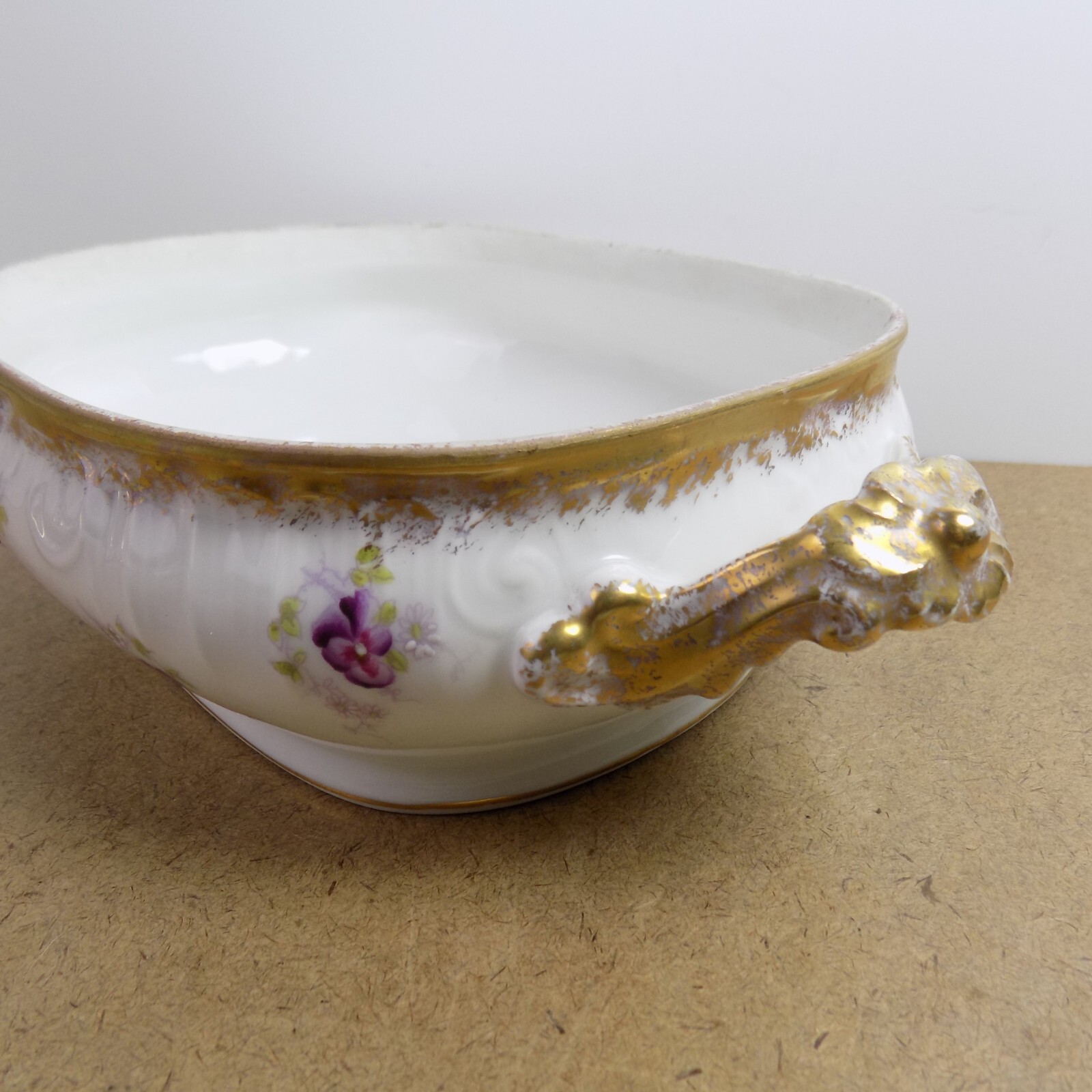 AK Limoges Porcelain Lidded Serving Bowl Purple Flowers Gold France
