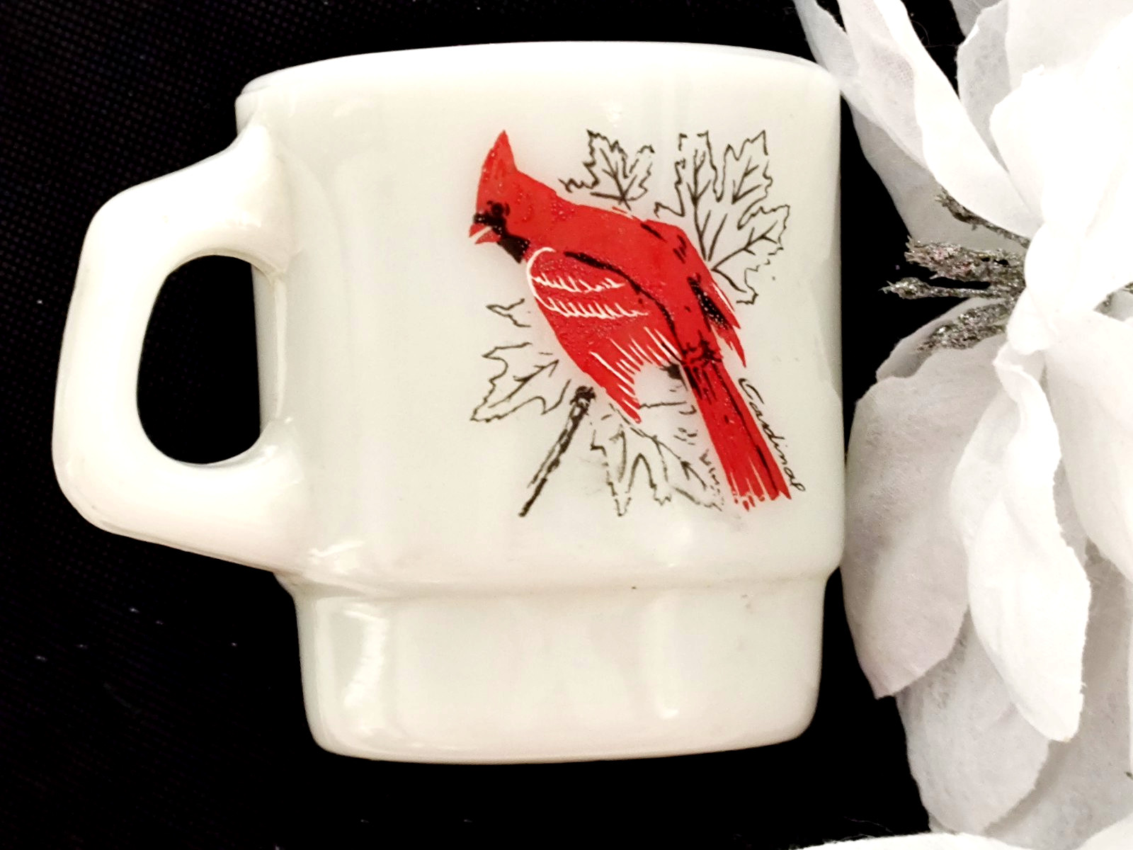 Cardimal Birds Fire King Mug EASTER Anchor Hocking Milk Glass Vtg Coffee Tea Cup