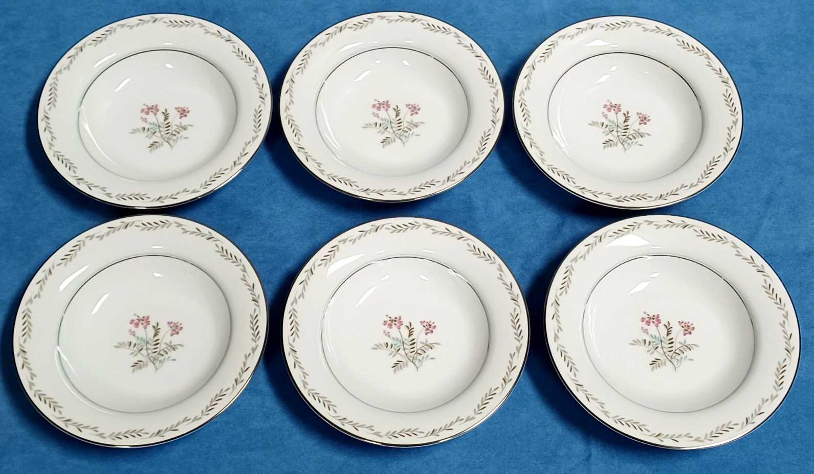 Set Of 6 Noritake Bryce Rimmed Soup Bowls 7 7/8″ Porcelain Platinum Japan VTG