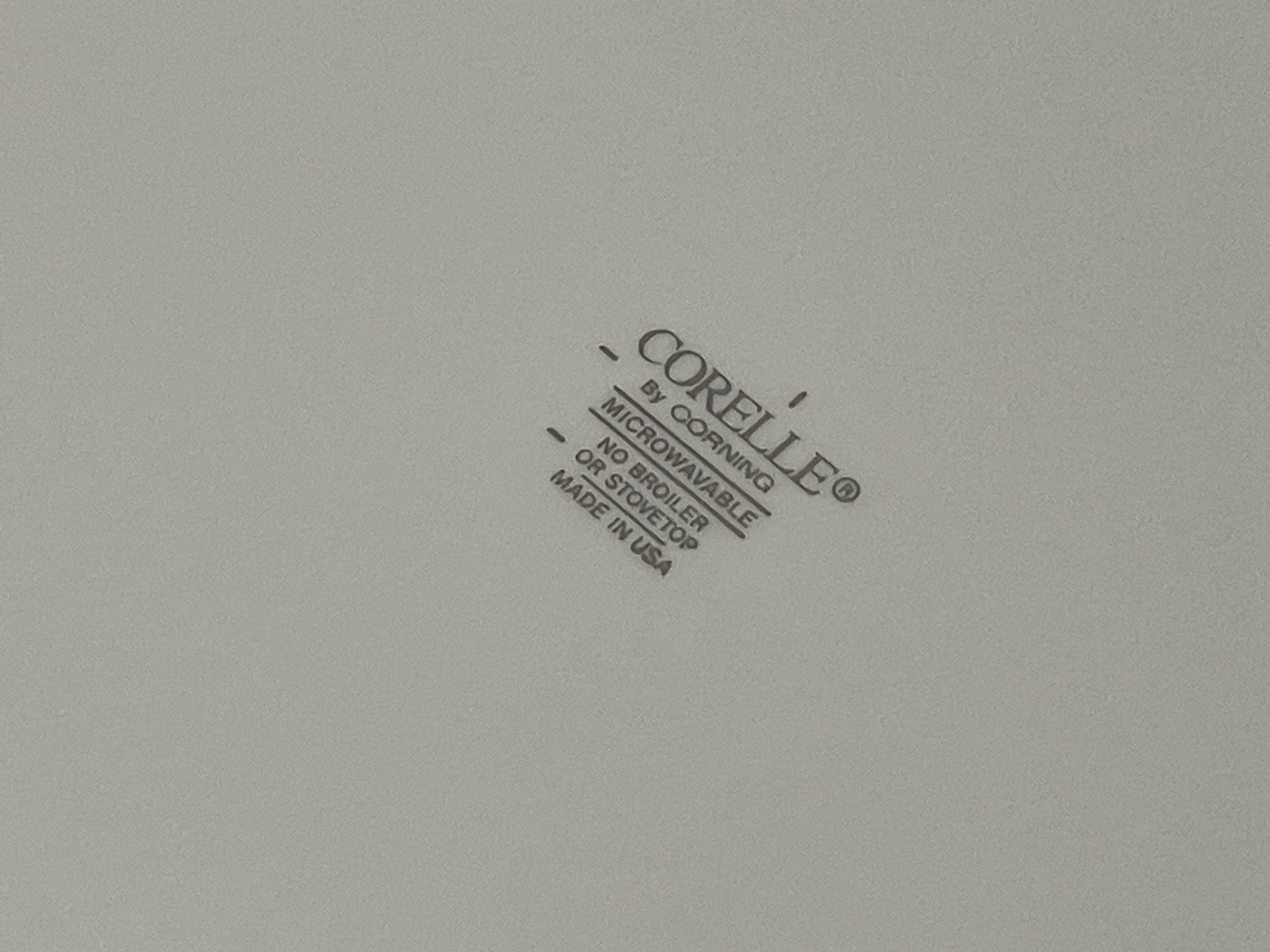 Corelle by Corning Winter Frost White Small Oval 9.5”x7.75” Serving Platter HTF