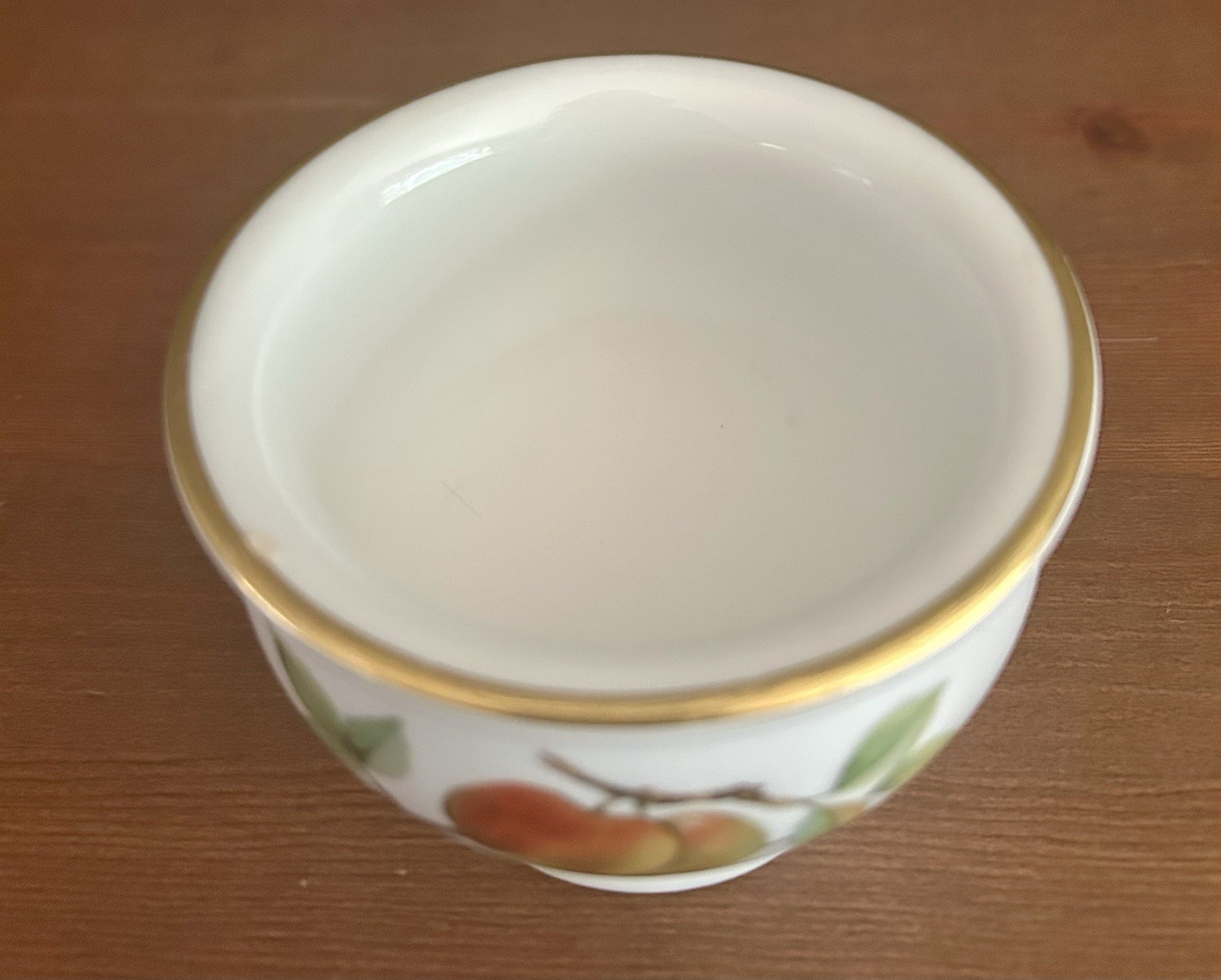 Royal Worcester Evesham Gold Pestle Bowl Porcelain Cherry Peach Blackberry 3.5″