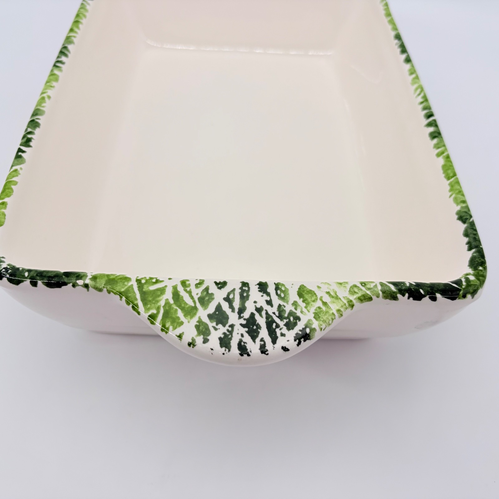 La Tavola Casserole Lasagna Baking Dish Olives and Leaves Hand Painted Italy