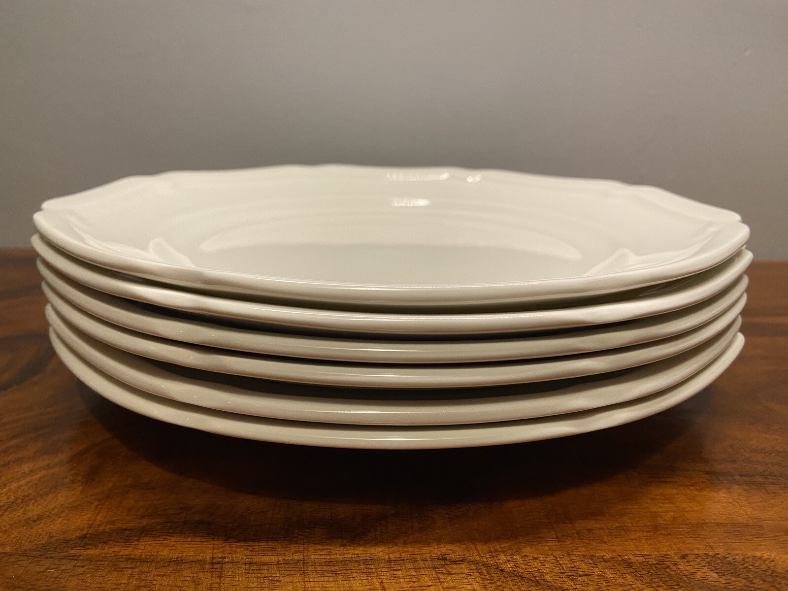 Set of 6 NEW Mikasa ANTIQUE WHITE 8.5” SALAD LUNCH PLATES Porcelain Dinnerware