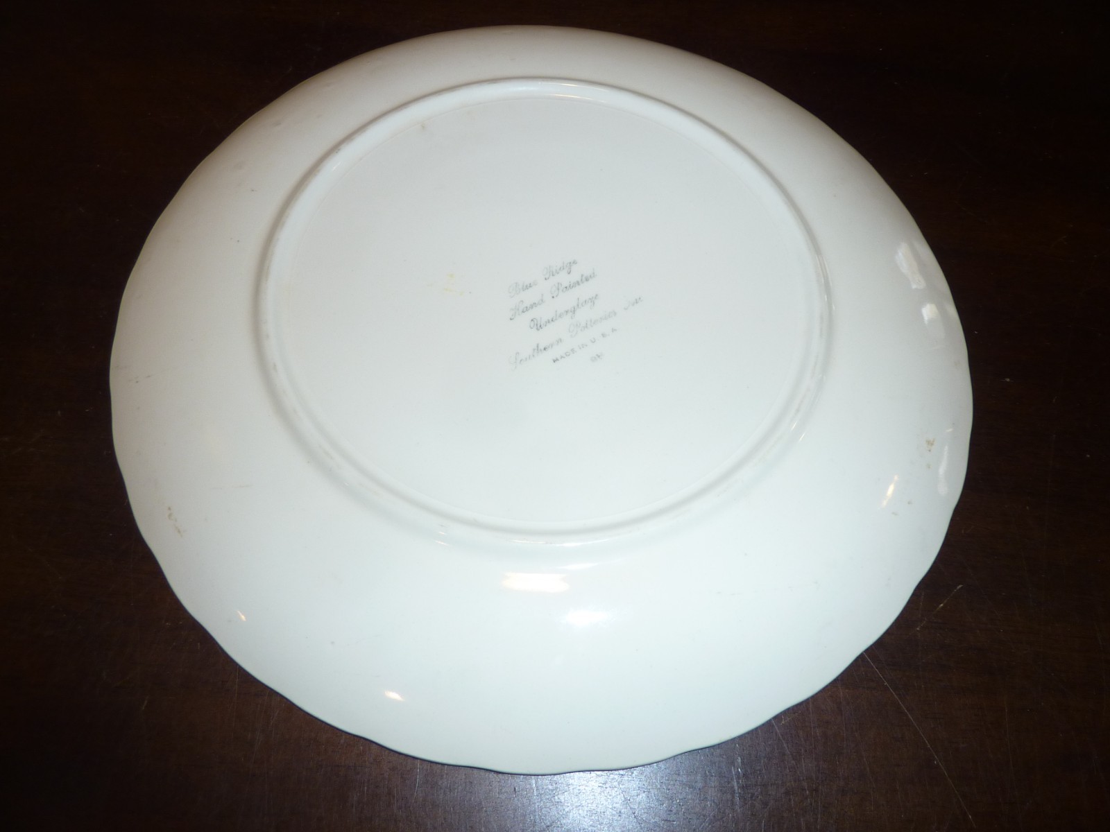 Blue Ridge potteries 10 3/8″ colonial style poinsettia dinner plate