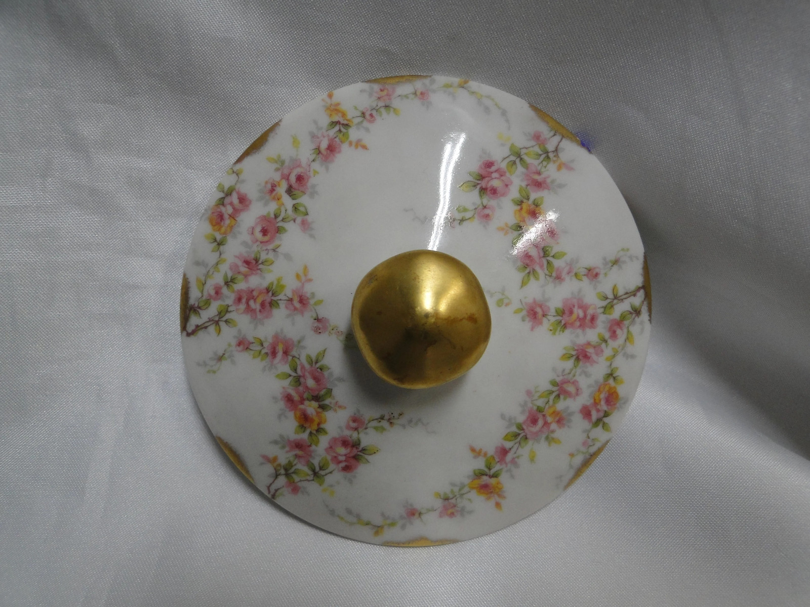Haviland (New York) Varenne, Pink Flower Swags: Sugar Bowl & Lid, 3 5/8″, As Is