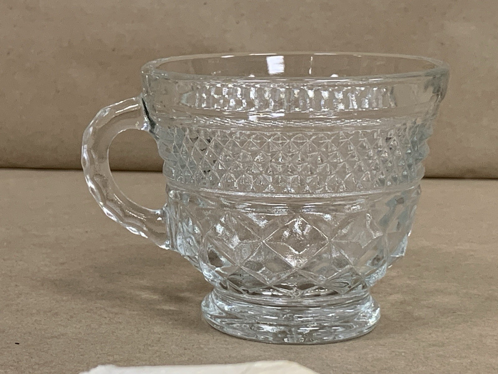 Vintage Anchor Hocking Wexford Punch Bowl Set With 17 Cups Hooks & Ladle