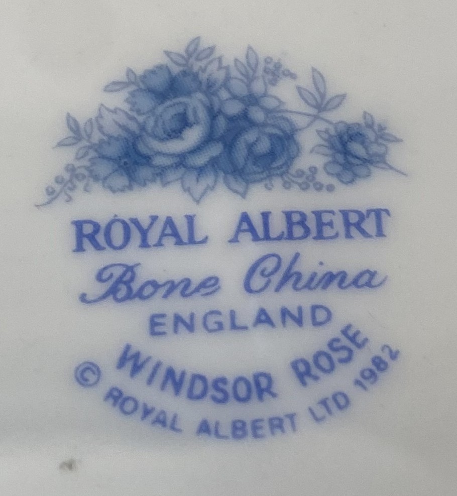 Two (2) Vintage Royal Albert Windsor Rose Blue Fruit/Dessert (Sauce) Bowls