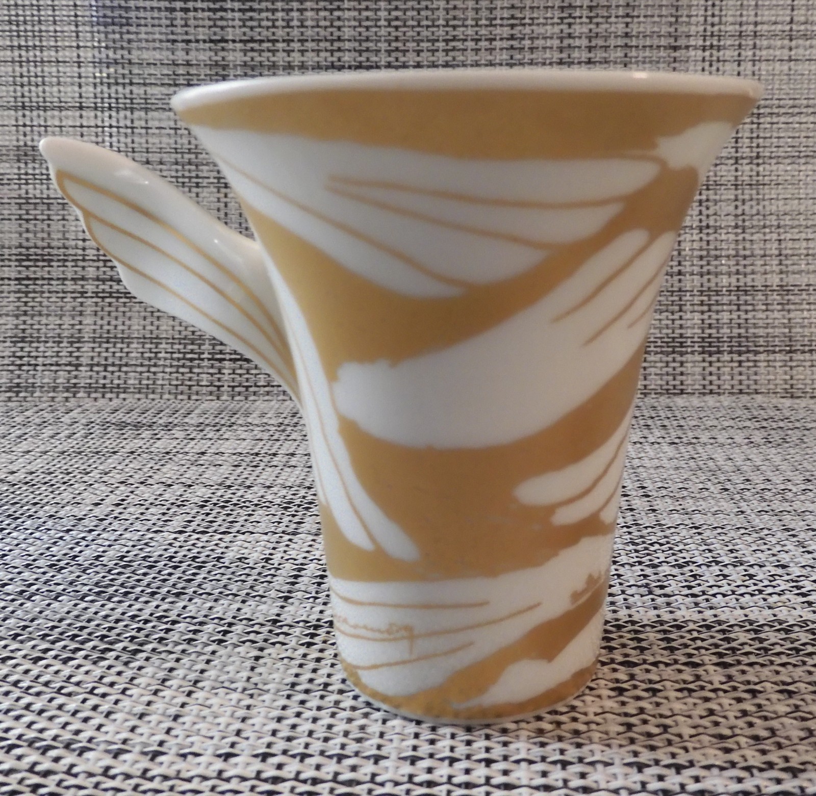 Rosenthal Espresso Cup Saucer Daniel Groen Mythos 1994 Gold Nude Woman RARE