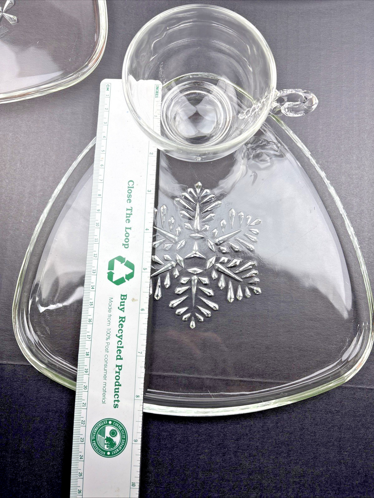 1950s Indiana Glass Snowflake Snack Set 6 Plates & 6 cups~12pc Smart Set ~MINT