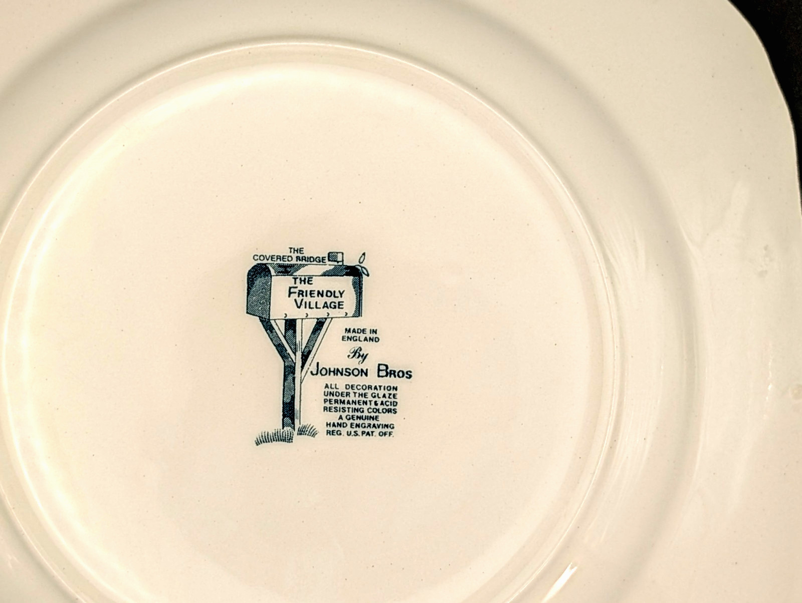 Johnson Brothers Friendly Village Covered Bridge Square Salad Plates 7 1/2″ 8 Pc