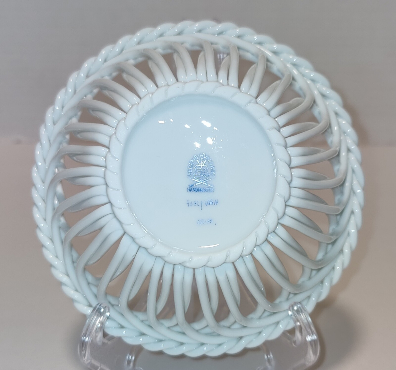Herend Vienna Rose Openwork Basket Bowl Porcelain White Pink Flower Hungary 7372
