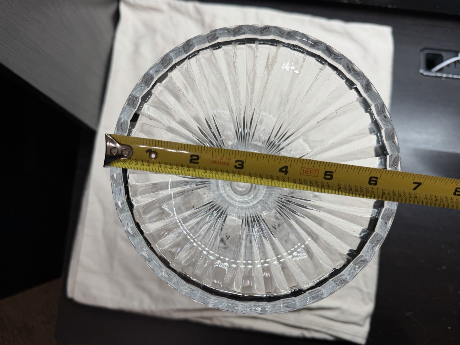 14″ TOWLE 24% Lead Crystal Footed Centerpiece Pedestal Bowl – Czech Republic