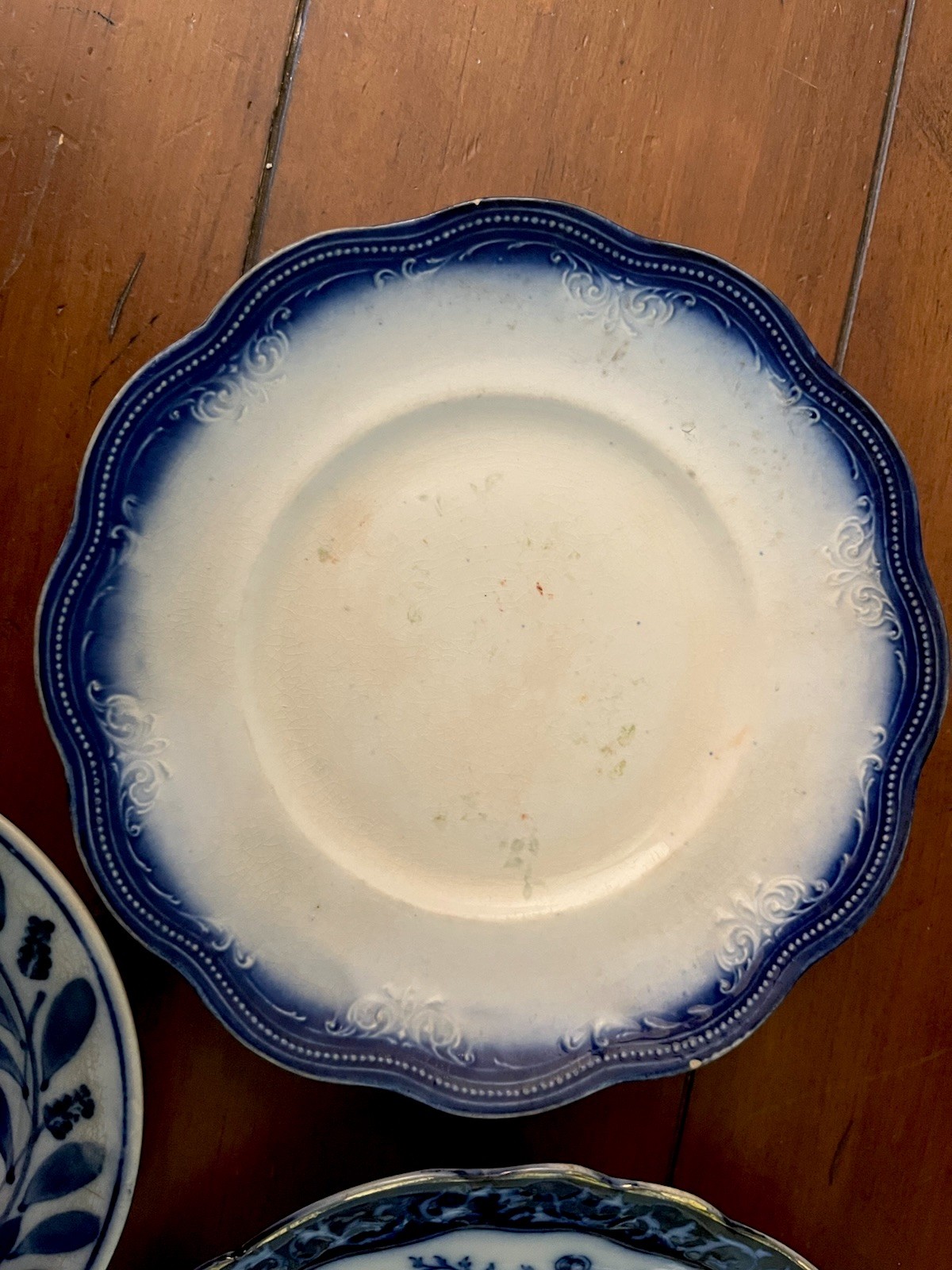 🌟Mismatched Antique Flow Blue China Plates Wall Decor Mixed Sizes Lot -3 ..READ