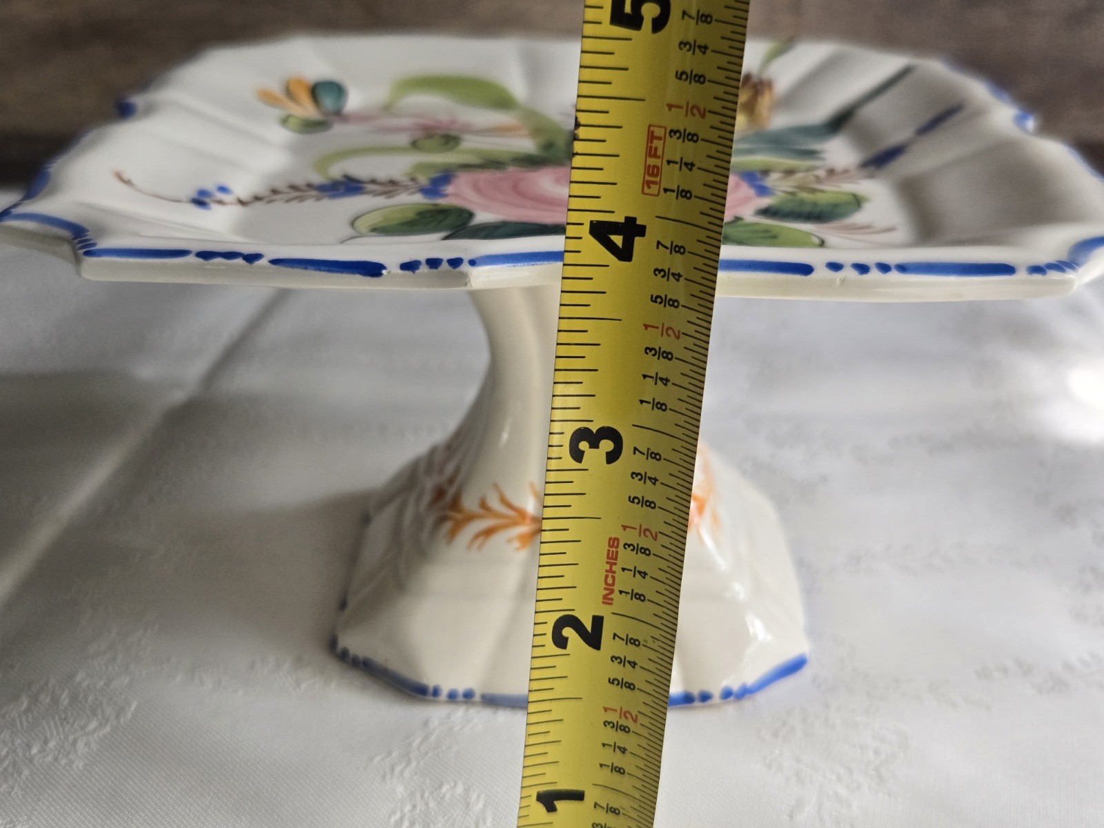 Vintage A. Zen Nove Italy Hand Painted Majolica Pedestal Cake Stand / Compote
