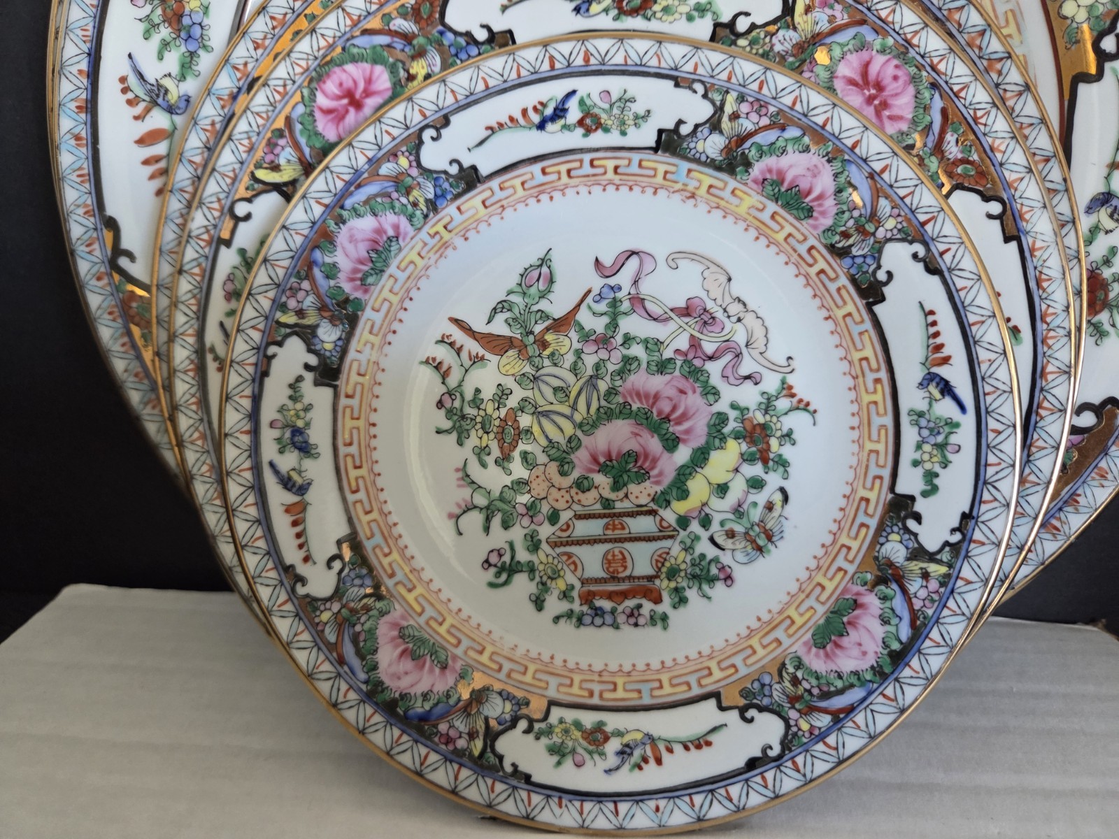 Rose Canton By Famille Rose Birds And Butterflies 6 Pc. Place Setting Gold…