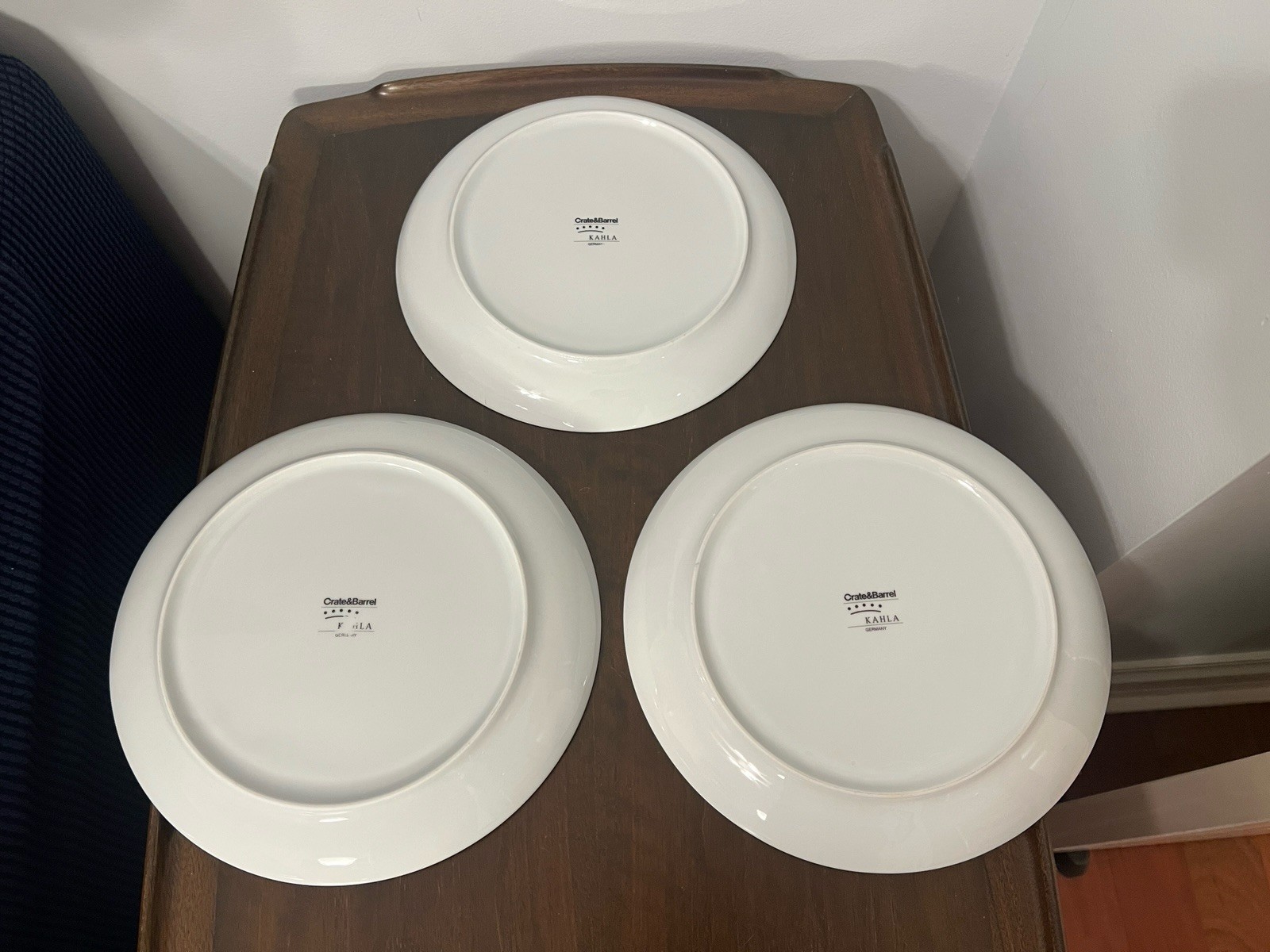 Set Of 3 Crate & Barrel Kahla Madison Asymmetrical 10 1/4” Dinner Plates