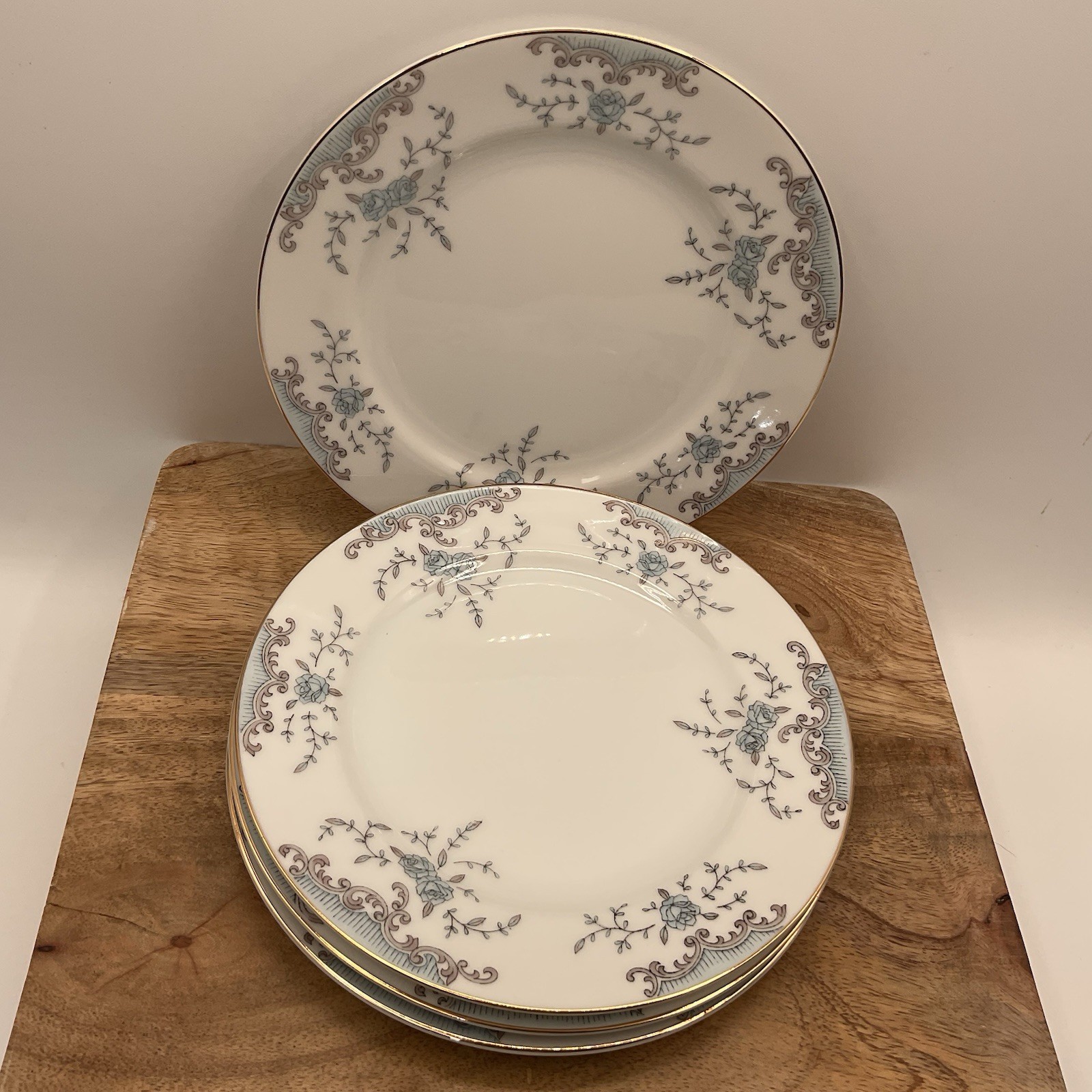 Vtg Imperial China “Seville” 6-1/2” Bread Plates W. Dalton #5303 Japan Lot Of 4