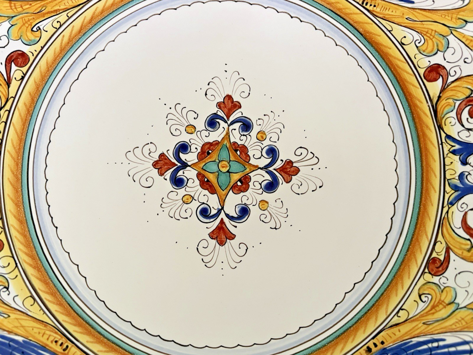 Deruta Italy-Raffaellesco Yellow Dragon-Pedestal Bowl-Artist Signed-EC-Vintage