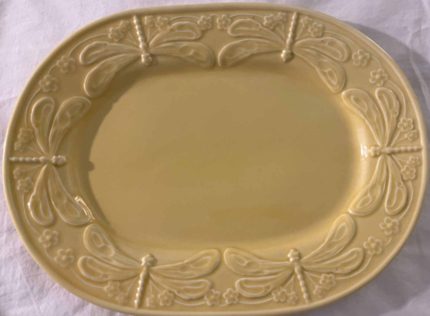 Rare BORDALLO PINHEIRO 11 1/4 by 14 3/4 inch DRAGONFLY Platter NEW Portugal