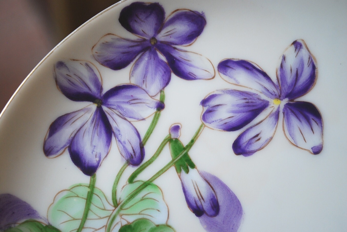 Vtg Set 6 PLATES Tashiro Shoten Japan HANDPAINTED PURPLE VIOLETS Gold Rims 7.5″