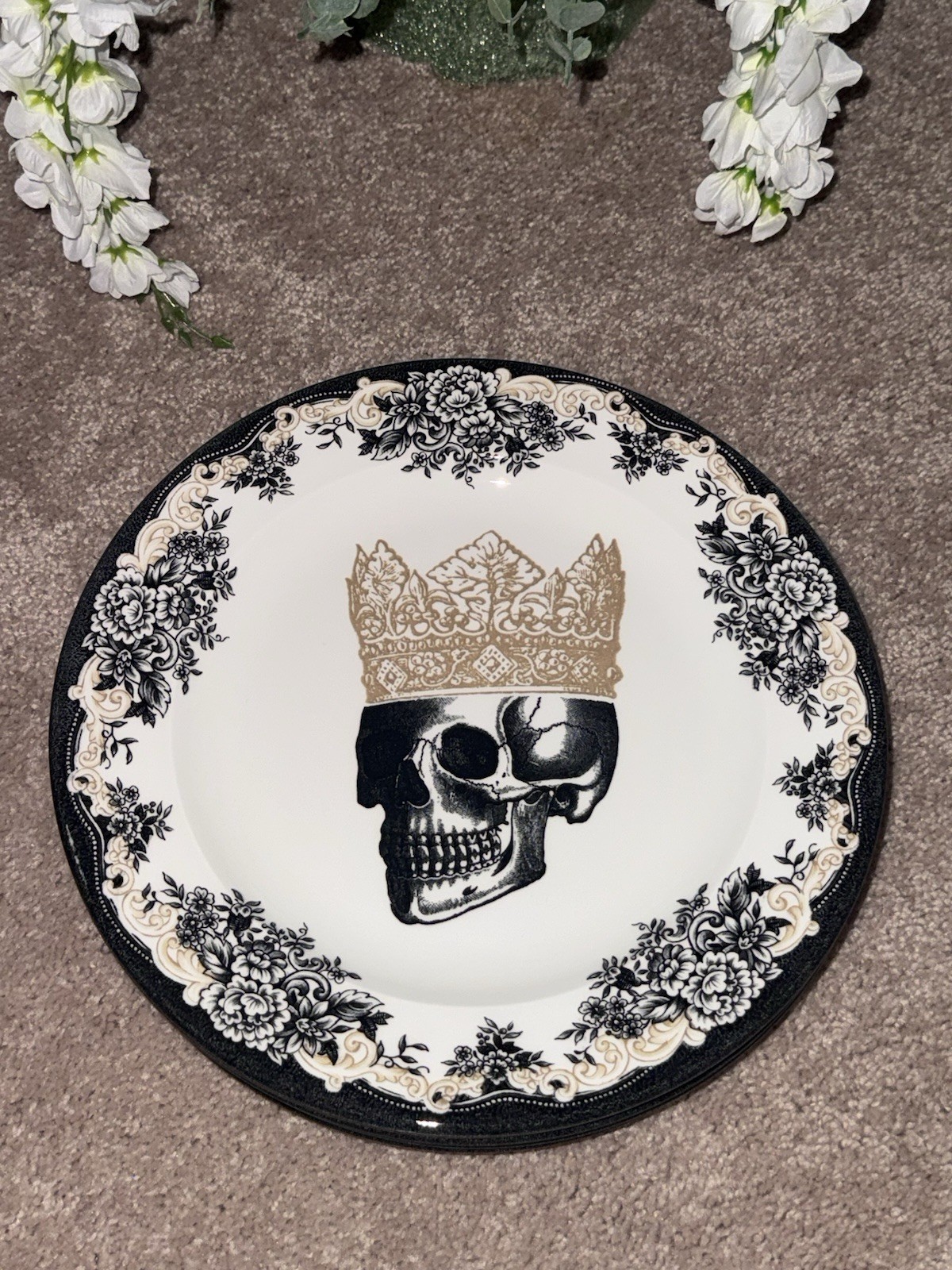 Set/6 Royal Stafford England Halloween Royal Skeleton W/ Crown 11″ Dinner Plates