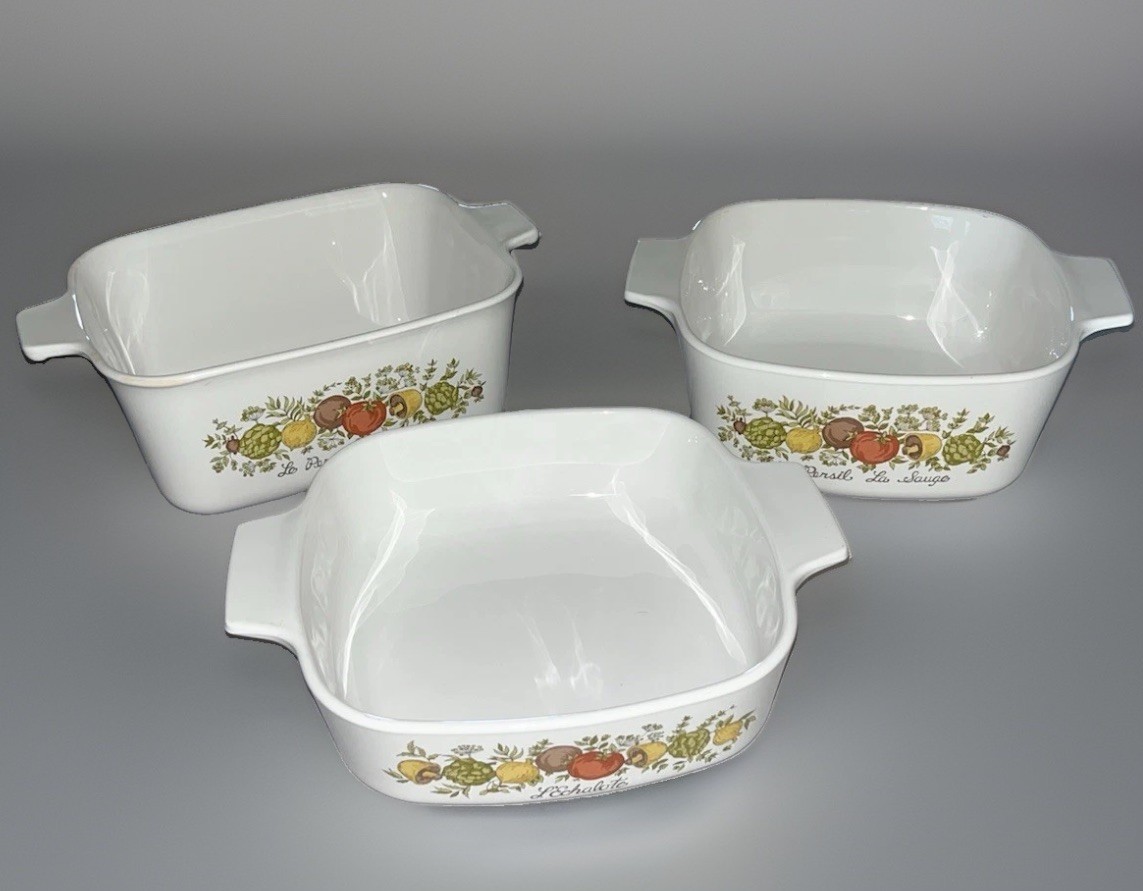 (3)VTG Corning Ware ”Spice Of Life”L’Echalote, Le Persil La Sauge Without Lids