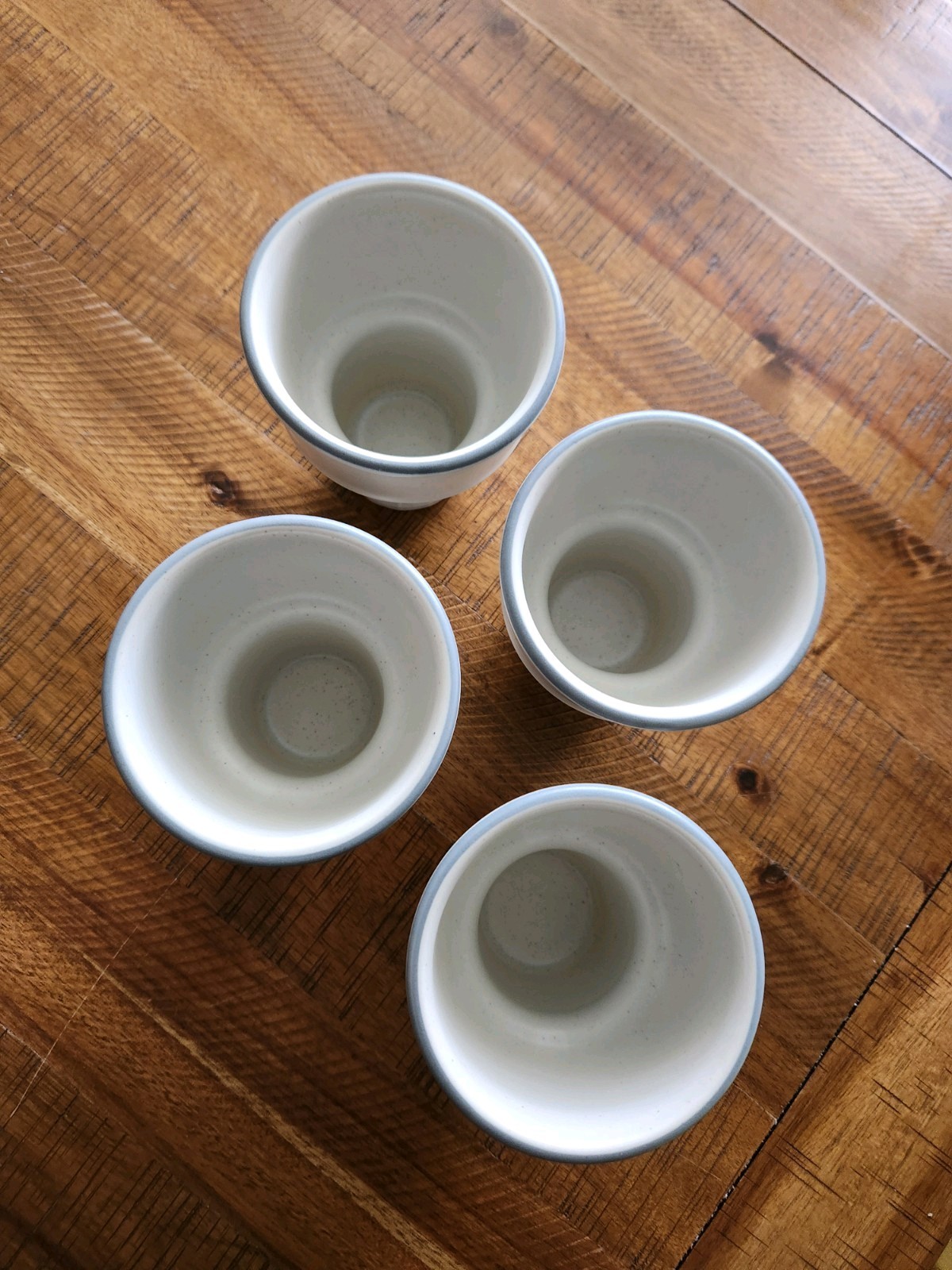Vintage Pfaltzgraff Heirloom Set of 4 Ice Cream Cone Cups Stoneware Dishes EUC