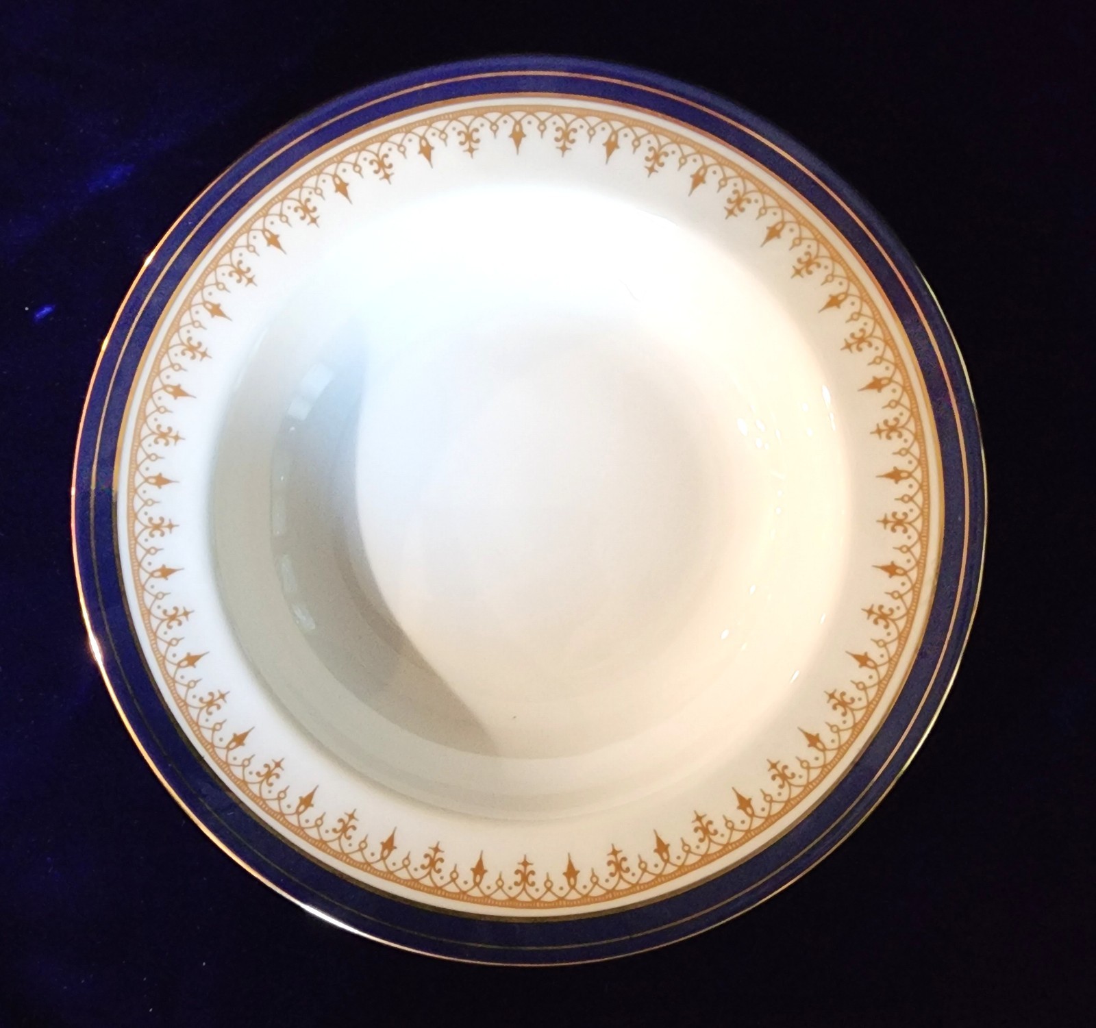 Aynsley Leighton Cobalt Blue And Gold Rim Soup Bowls Vintage 7.75″ Set of 4 Mint