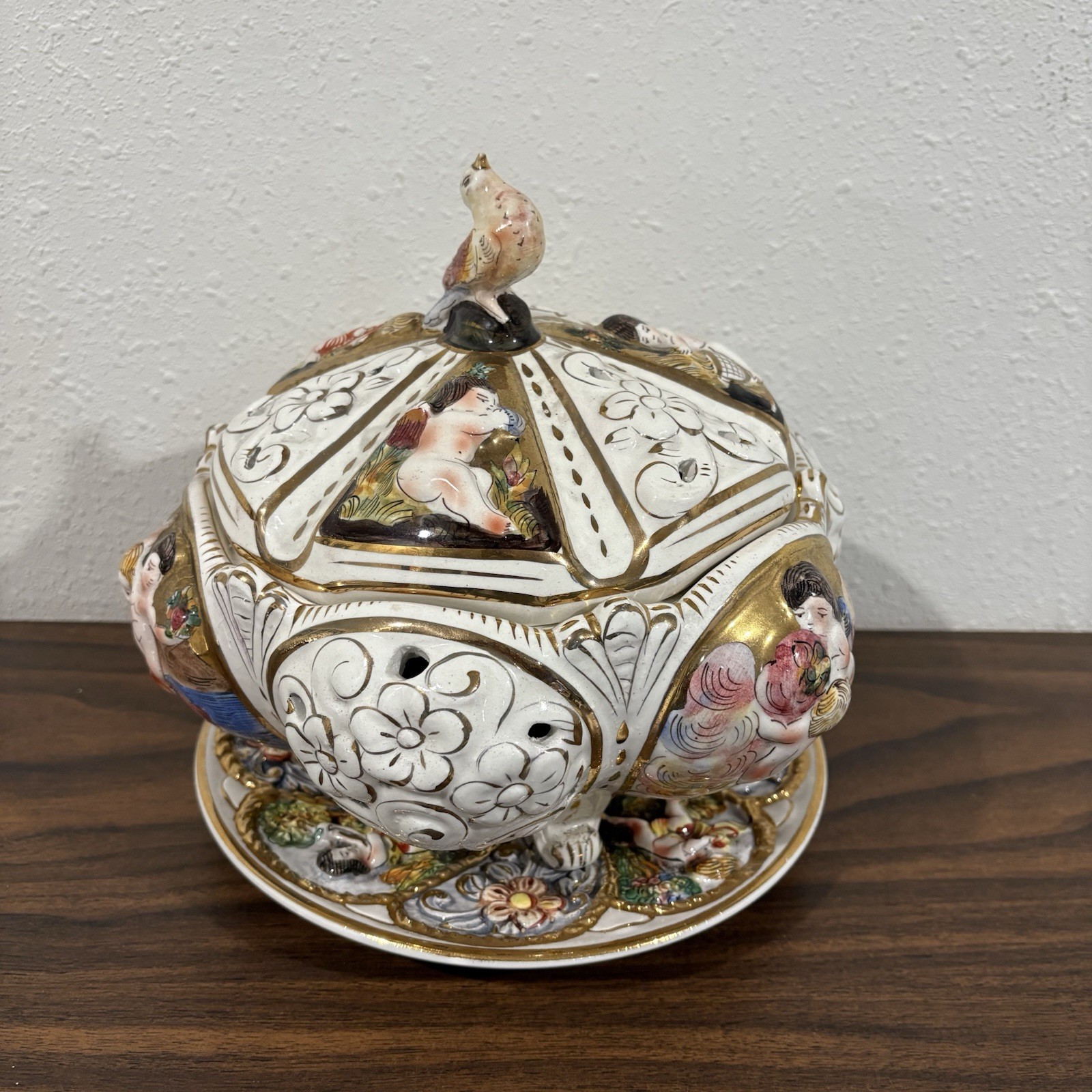 Capodimonte Porcelain Cherubs Candy Dish Bowl & Plate Lidded Footed 1366 Angels