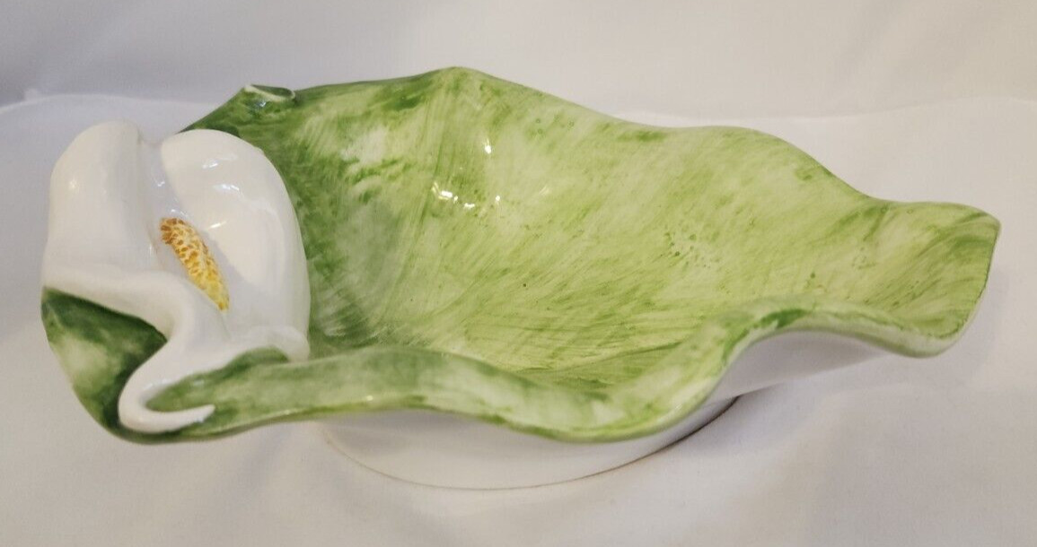 Italian Ceramic Dish Calla Lily Leaf Majolica Syle Vintage See Last Picture