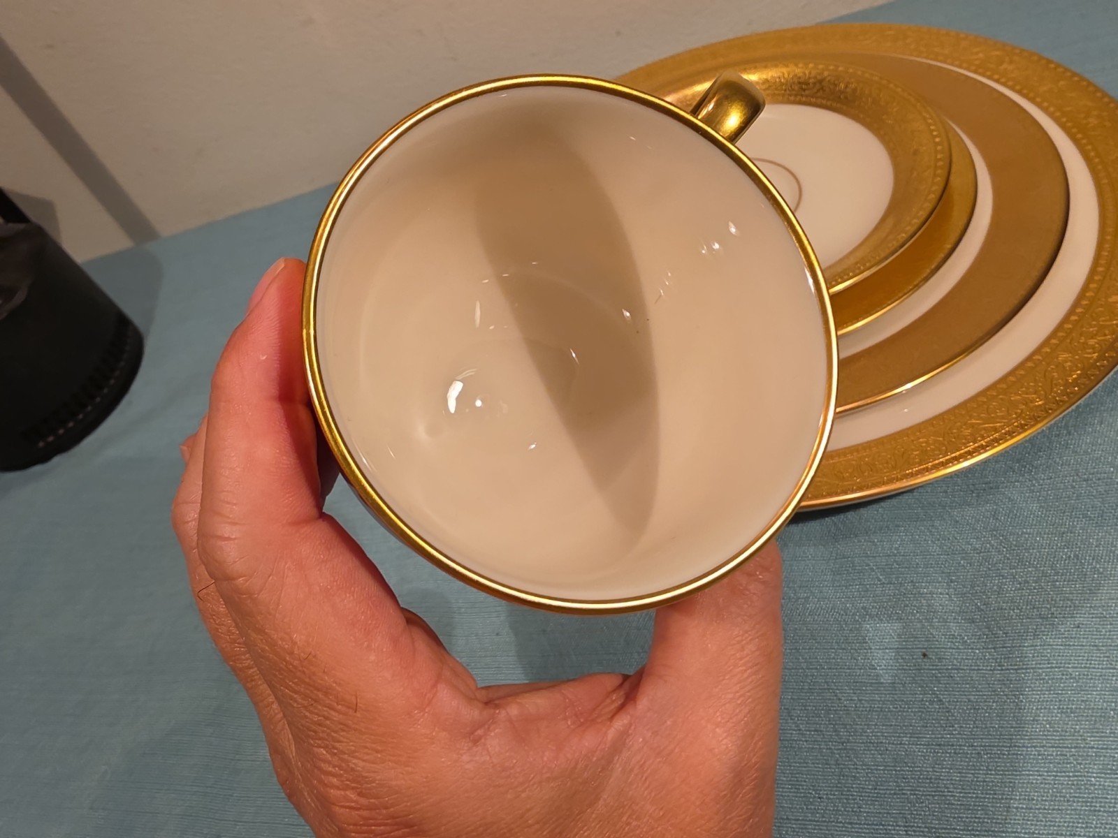 5 Piece Set (1 Place Settings) Lenox Westchester Fine Bone China Ivory Gold Trim