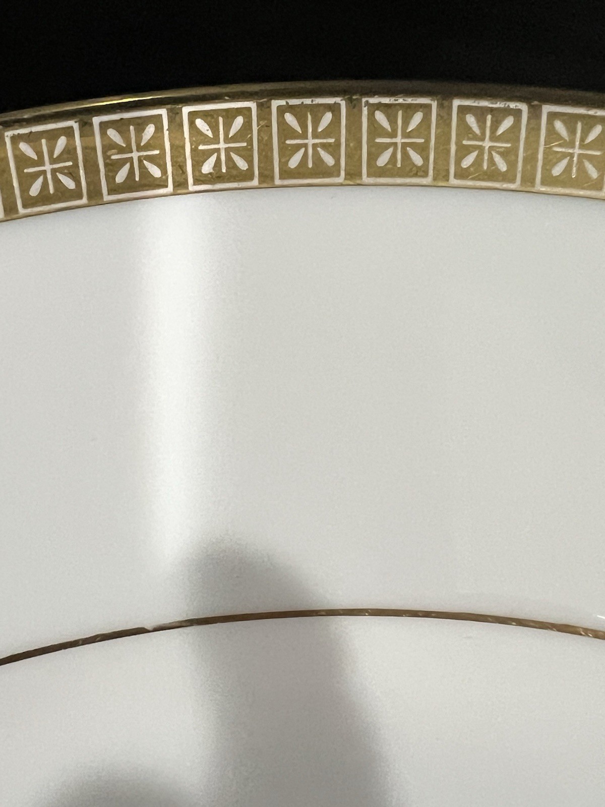 Regency Fine China Japan 10.25″ Dinner Plate Gold Trim Greek Key MCM Retired