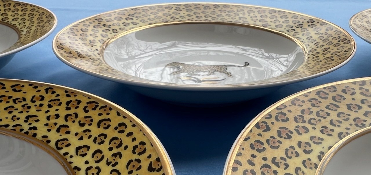 Set of FIVE Lynn Chase Amazonian Jaguar 9 1/8 Inch Flat Soup Bowls