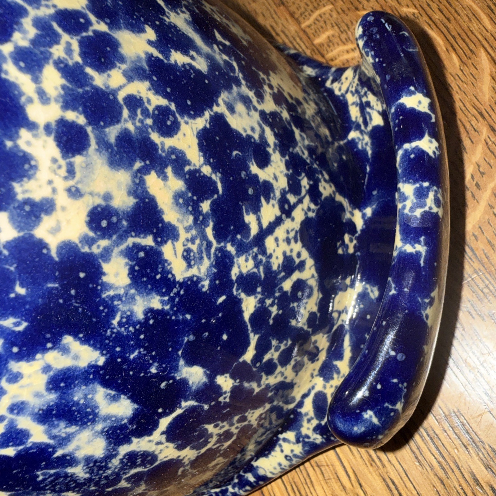 Bennington Potters Blue Agate Pour Spout Batter Bowl # 1880. Great Condition